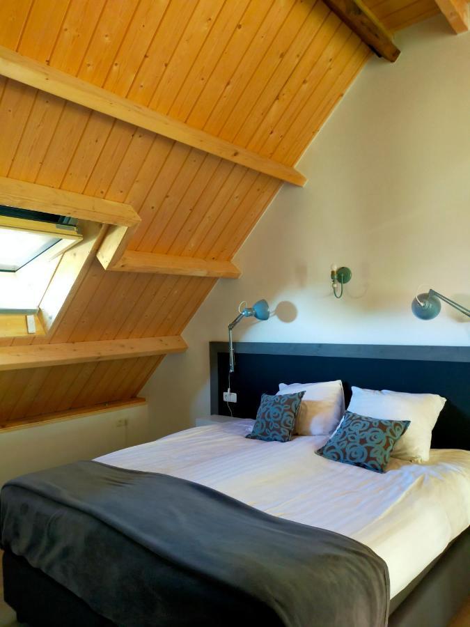 Aan De Molenberg Bed and Breakfast Broekhuizen  Exteriör bild